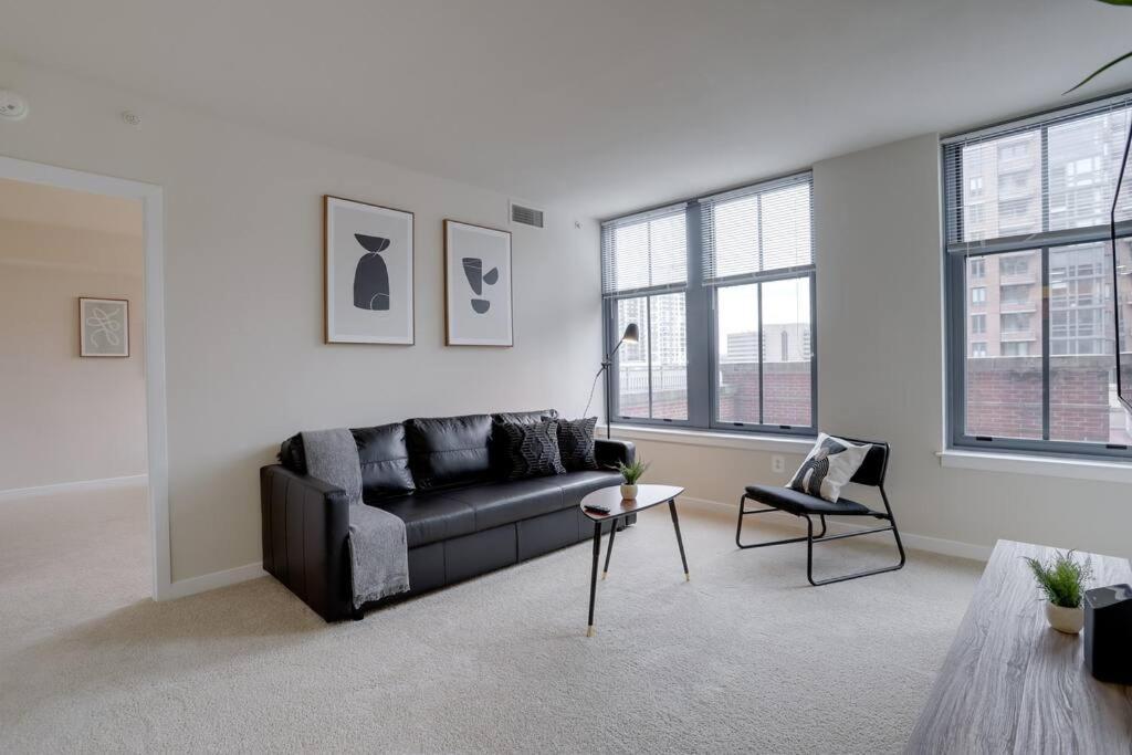 Bright And Cozy Apartment Near Pentagon City 阿林顿 外观 照片