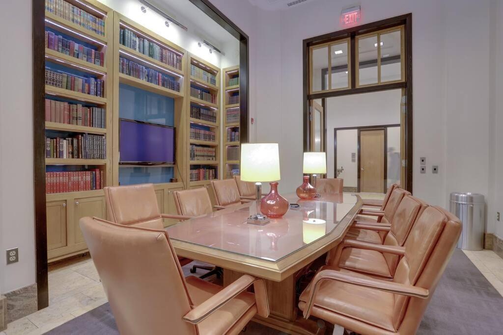 Bright And Cozy Apartment Near Pentagon City 阿林顿 外观 照片