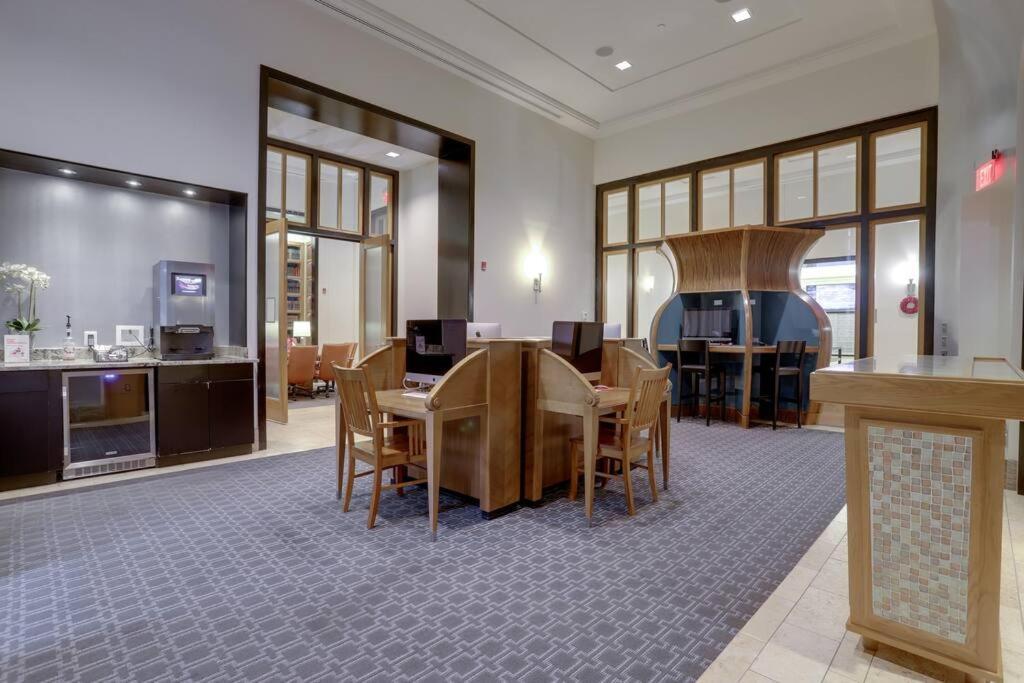 Bright And Cozy Apartment Near Pentagon City 阿林顿 外观 照片